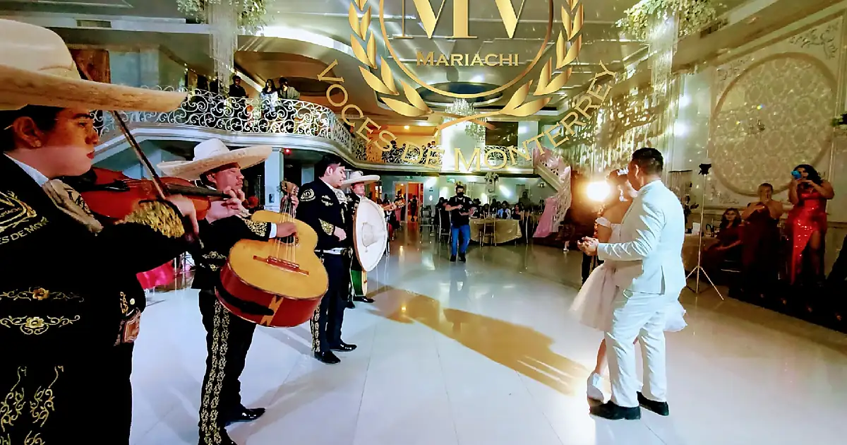 Mariachi Juvenil Voces de Monterrey