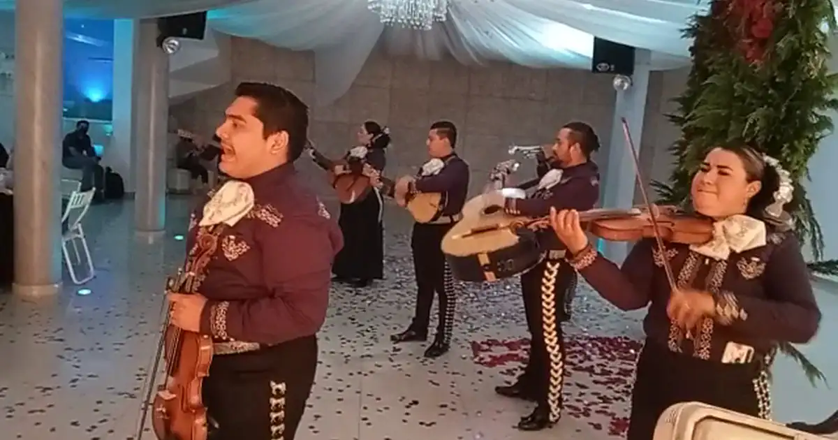 Mariachi VIVA MEXICO DE CULIACAN