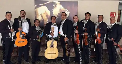 Mariachi Los Reyes, negocios en Hermosillo, Sonora