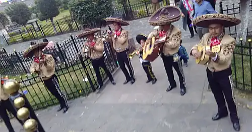Mariachi Santa Cecilia, negocios en Tláhuac, Ciudad de México