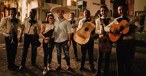 Mariachi Cantar de México, negocios en Guadalajara, Jalisco