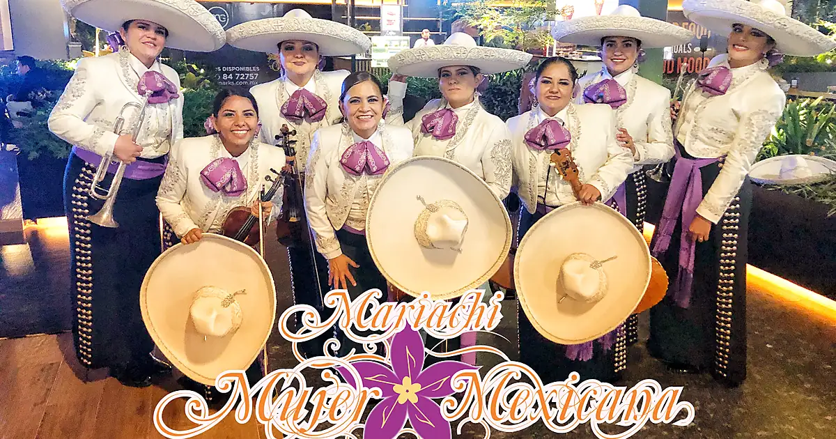 Mariachi Mujer Mexicana