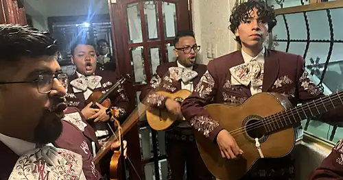 Luis Joen y sus Mariachis del Sol, negocios en Atizapán de Zaragoza, Estado de México