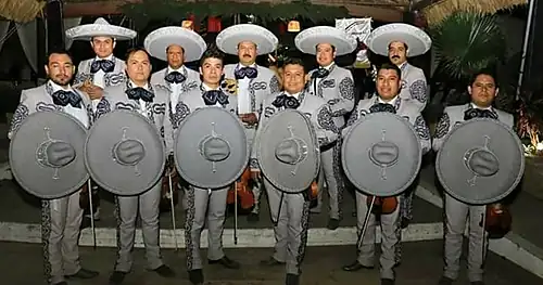 Mariachi Los Camperos de Chiapas, negocios en Tuxtla Gutiérrez, Chiapas