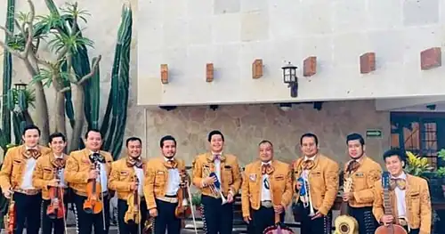 Maríachi Señorial, negocios en Tuxtla Gutiérrez, Chiapas